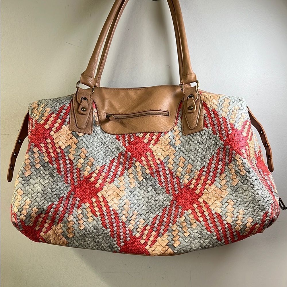 Huge Bueno Stylish Tan and Red Plaid Women's Travel Bag